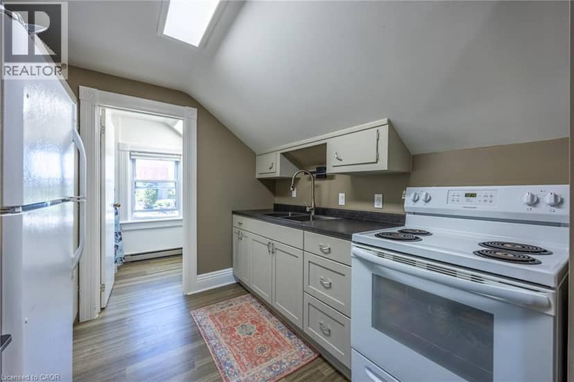 9 COLLEGE Avenue — photo 19 of 30