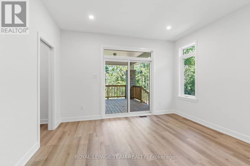 13 Irvin Woermke Street — photo 15 of 31