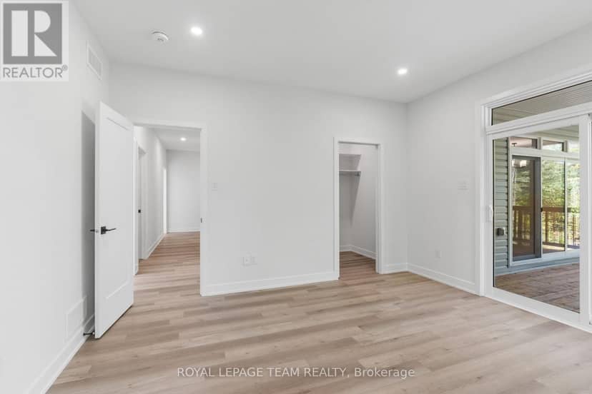 13 Irvin Woermke Street — photo 16 of 31