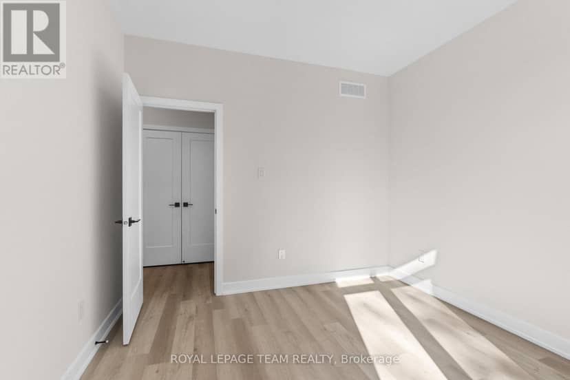 13 Irvin Woermke Street — photo 21 of 31