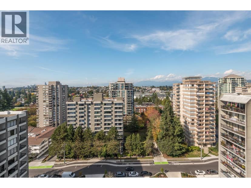 1701 739 PRINCESS STREET, New Westminster, photo 2