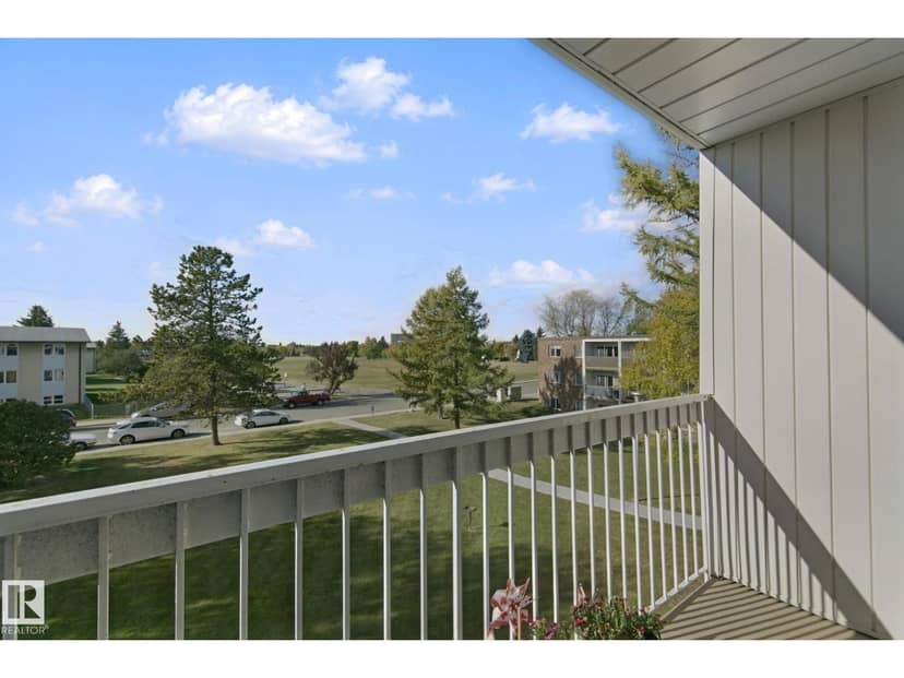 #306 Condo 11460 40 AV NW NW — photo 10 of 16