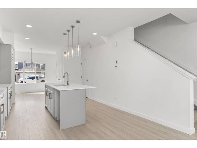 20623 43 AV NW — photo 19 of 38