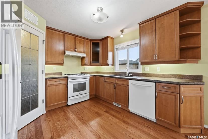 110 East Hampton BOULEVARD, Saskatoon, photo 8