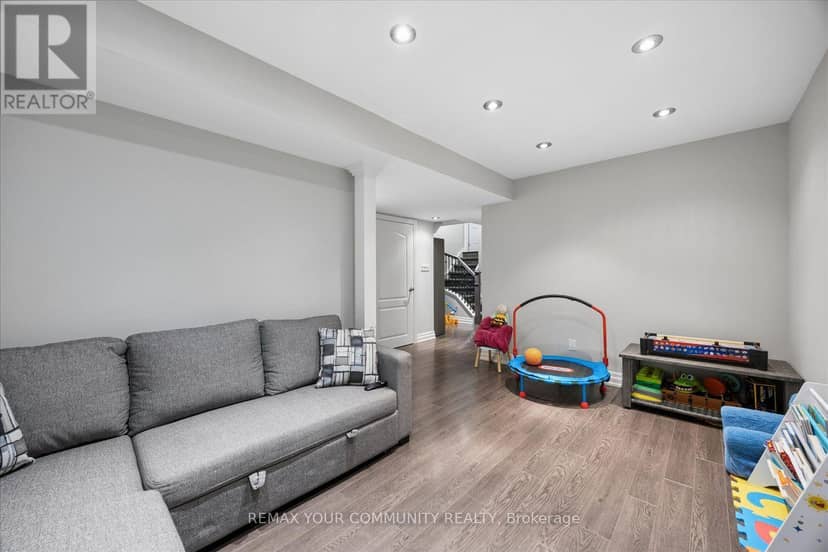 41 Lauderdale Drive — photo 31 of 40