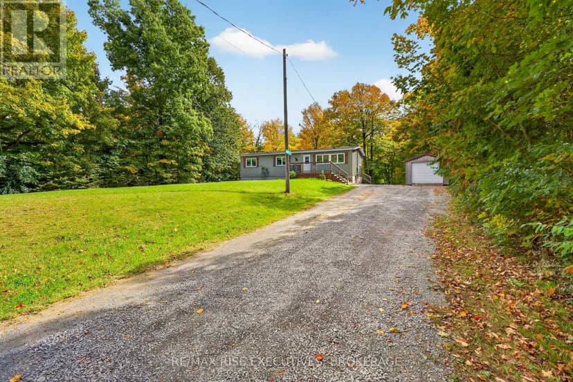 2363 Sands Road, Frontenac, photo 2