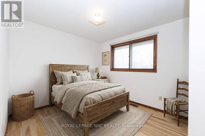 105 Hillview Road — photo 18 of 39