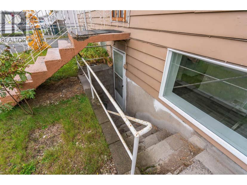 549 AHBAU STREET, Prince George, photo 3