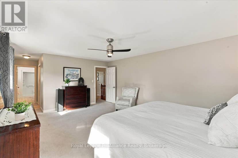 24 Bristol Place — photo 22 of 40