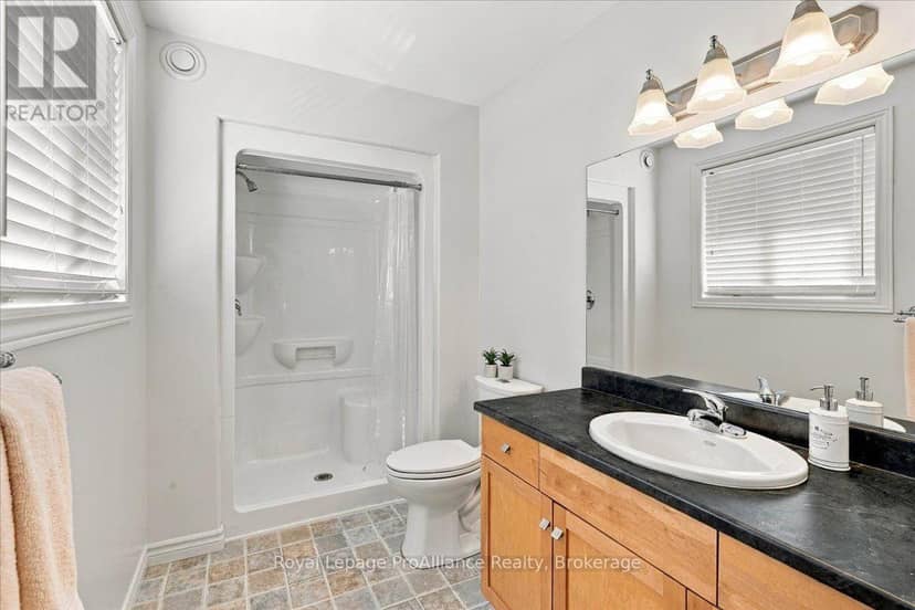 24 Bristol Place — photo 28 of 40