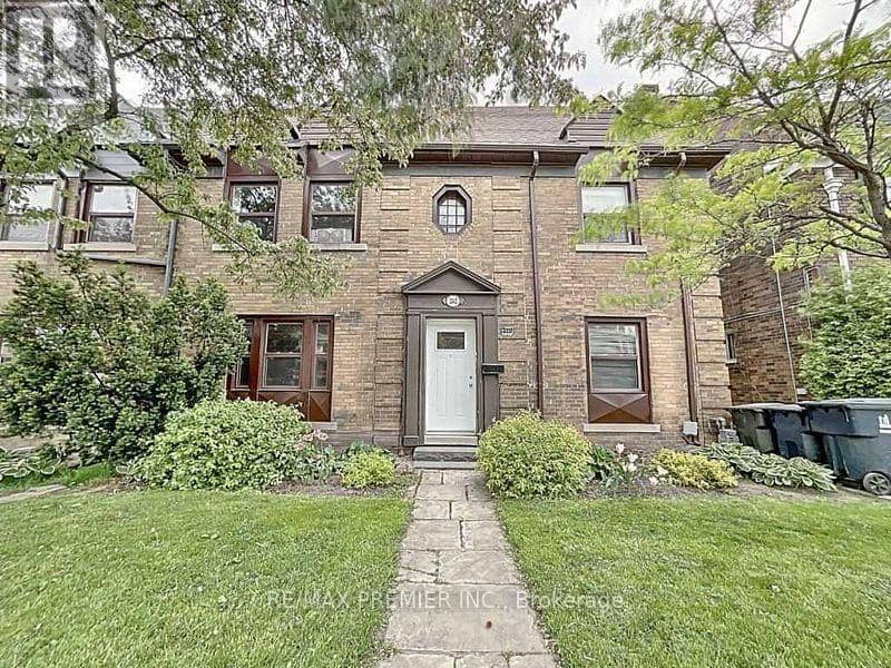 1342 Avenue Road, Toronto