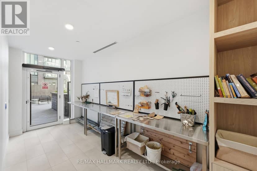 1306 - 130 River Street — photo 26 of 30