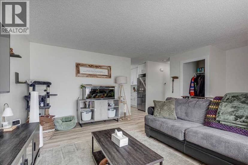 22 Greenham Drive — photo 11 of 38