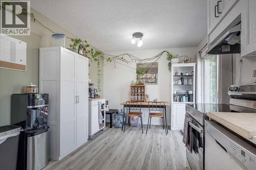 22 Greenham Drive — photo 15 of 38
