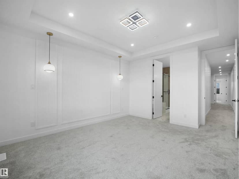 2039 collip crescent SW — photo 18 of 40