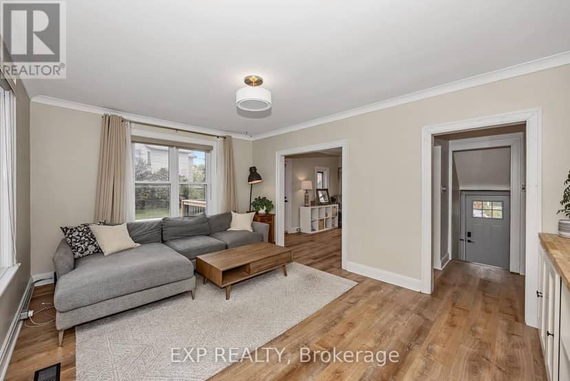 11505 Queen Street — photo 14 of 40