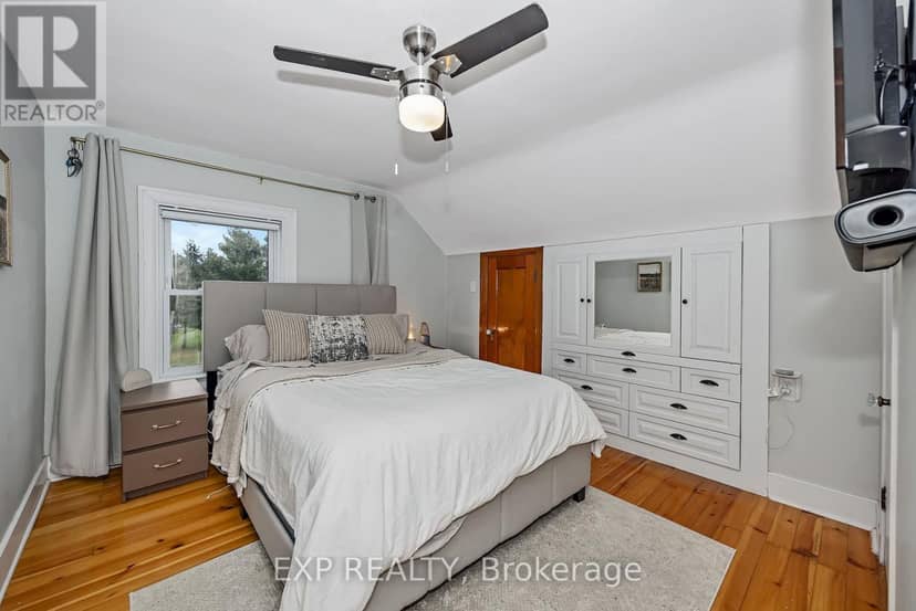 11505 Queen Street — photo 26 of 40