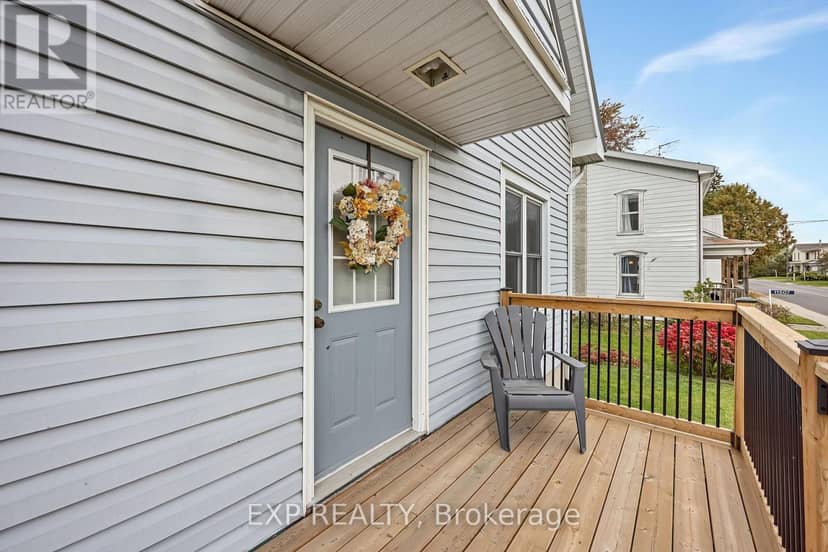 11505 Queen Street, North Dundas, photo 7
