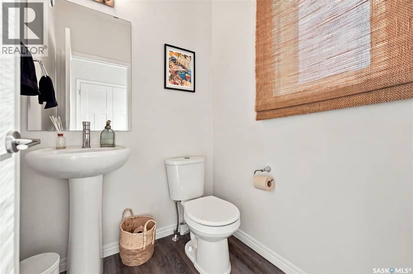 707 Underhill LANE — photo 19 of 40