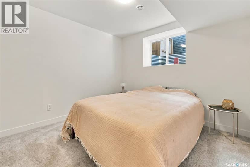 707 Underhill LANE — photo 38 of 40