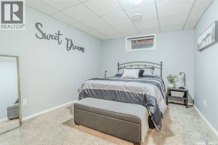 622 Rosewood BOULEVARD W — photo 26 of 40