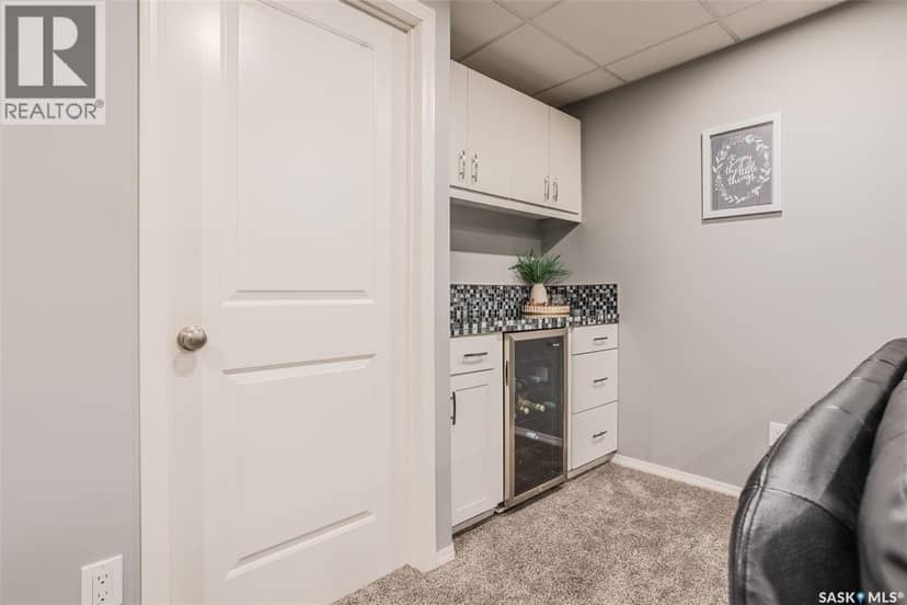 622 Rosewood BOULEVARD W — photo 32 of 40