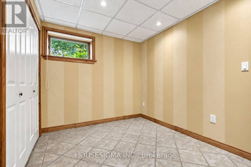 955409 7th Line Ehs — photo 40 of 40