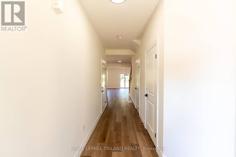 3141 River Street, Brooke-Alvinston, photo 3
