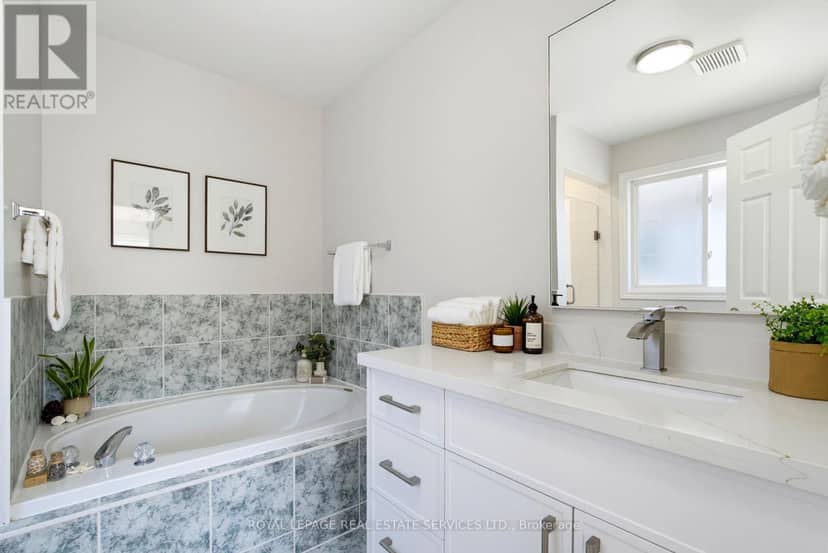 5582 Kimmeridge Gate — photo 25 of 37