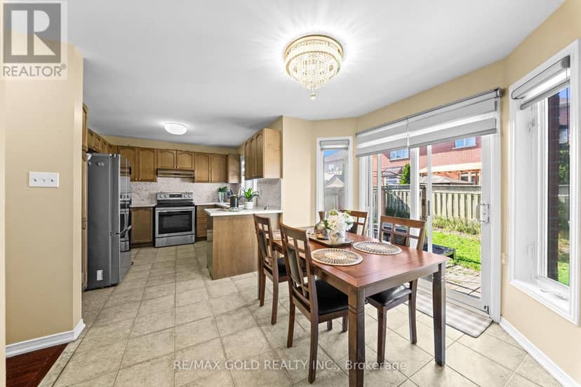 4 Australia Drive — photo 17 of 40