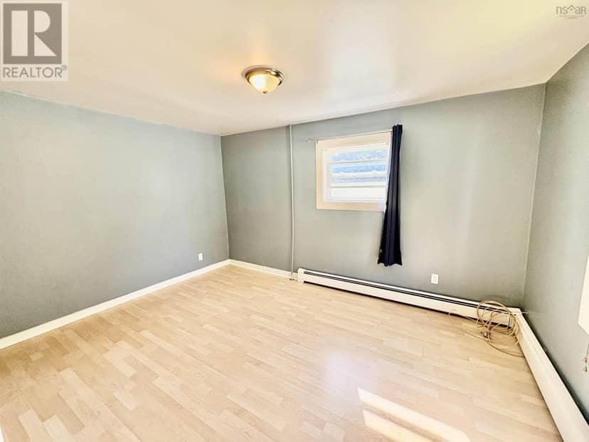 77 High Street, Pictou, photo 3
