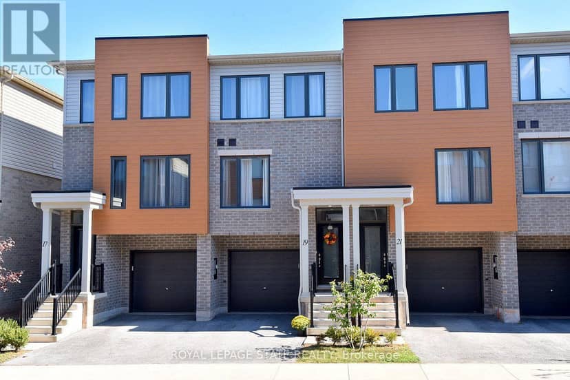 19 Radison Lane, Hamilton, photo 2
