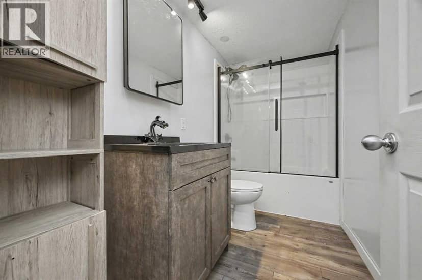 5003 46 Street — photo 20 of 24