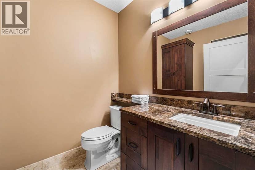 216 Montclair Place — photo 38 of 40