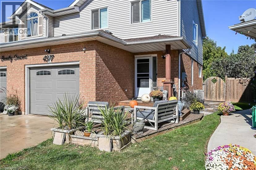 4377 BEVERLEY Crescent, Beamsville, photo 2