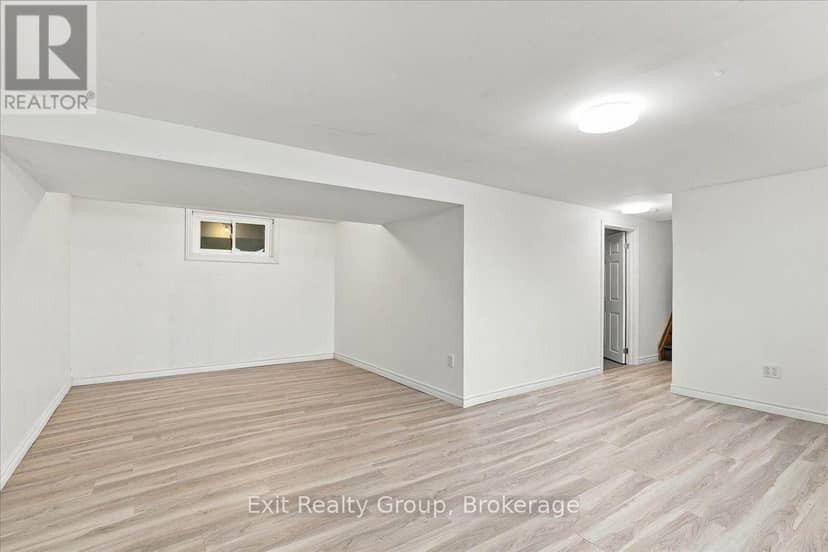 5 Flint Drive — photo 23 of 40