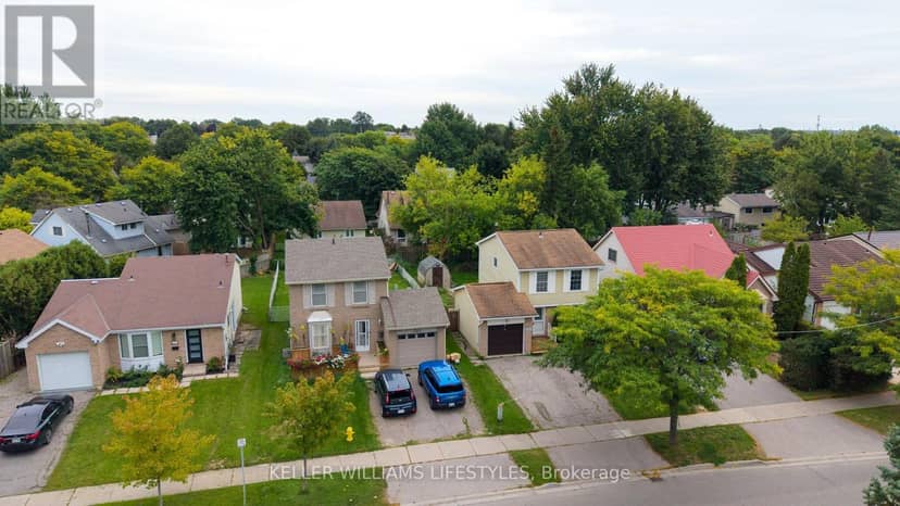 1024 Jalna Boulevard — photo 30 of 35