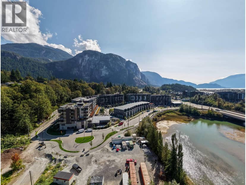 221 1500 SCOTT CRESCENT, Squamish, photo 5