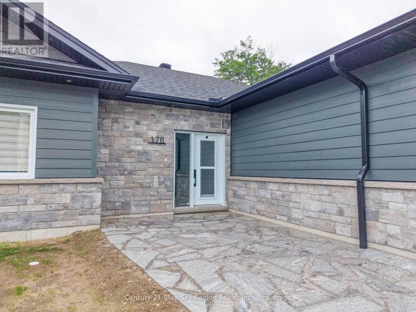 178 Carmichael Drive, North Bay, photo 3