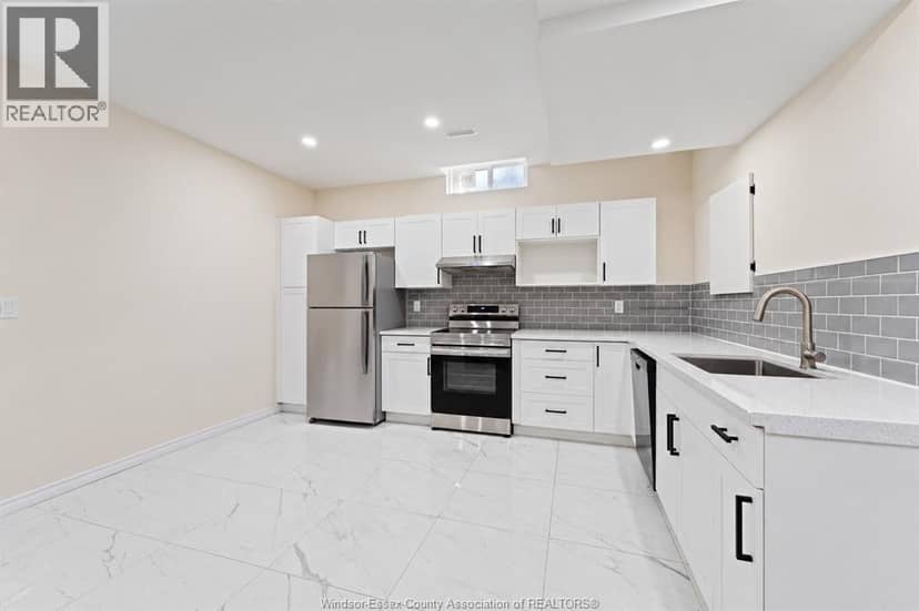 1534 Clearwater Avenue — photo 35 of 40