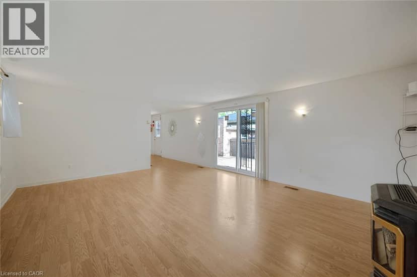 24 PARK Street — photo 17 of 40