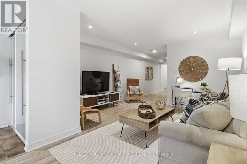 78 Woodbine Avenue, Toronto, photo 5