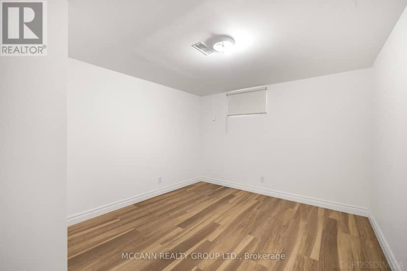 17 Barlow Road — photo 27 of 40