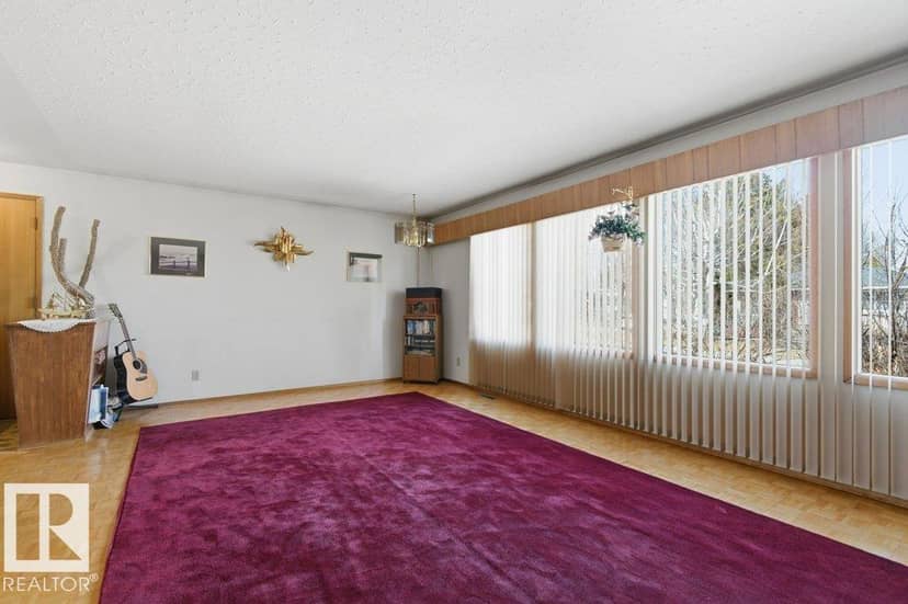 10459 66 AV NW — photo 24 of 40