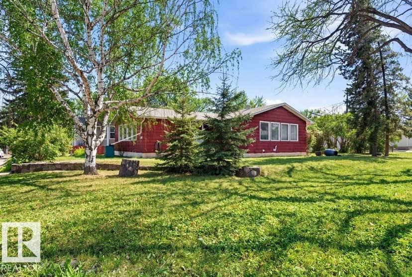 10459 66 AV NW, Edmonton