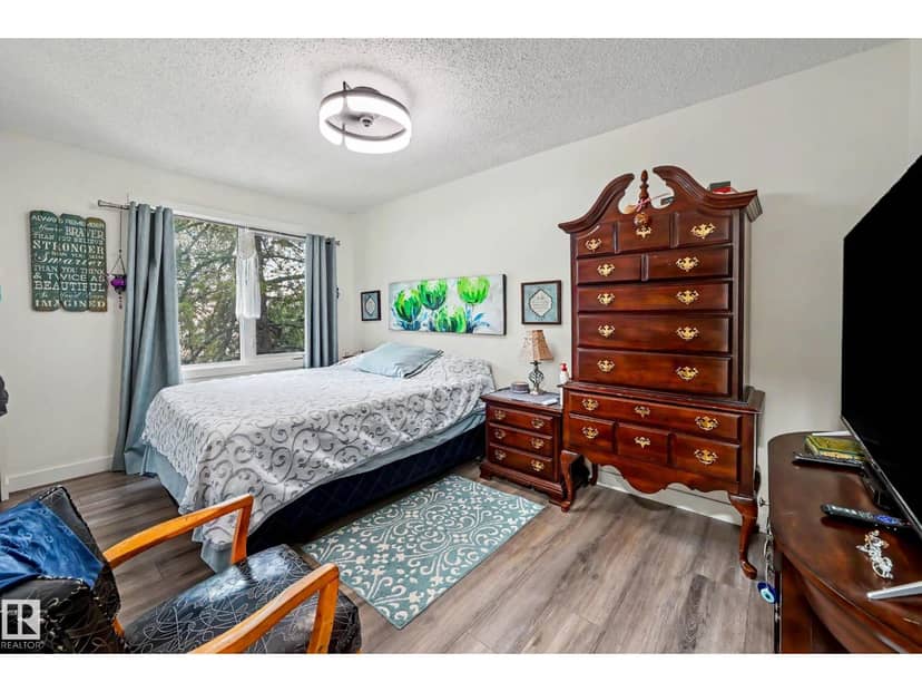 15 Akinsdale Gd — photo 18 of 31