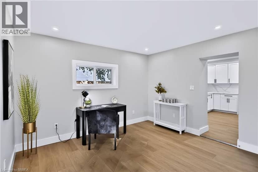 9 WALTER Street — photo 15 of 36