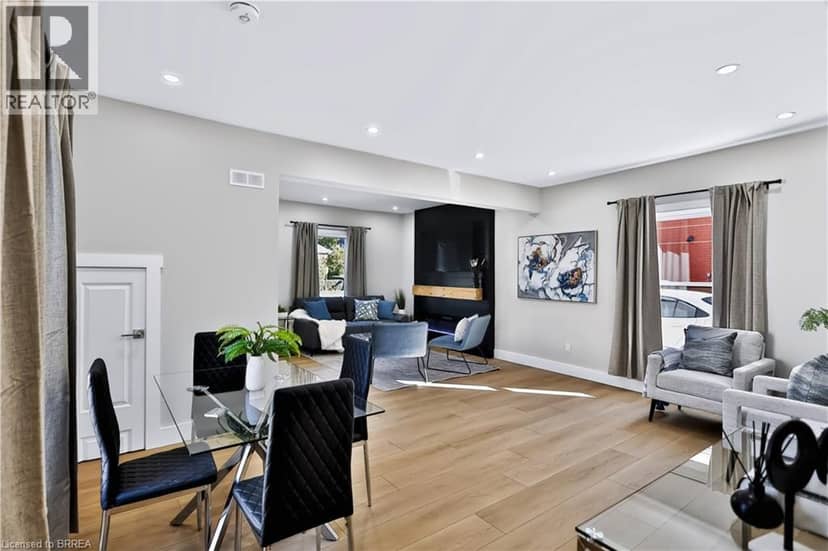 9 WALTER Street — photo 9 of 36
