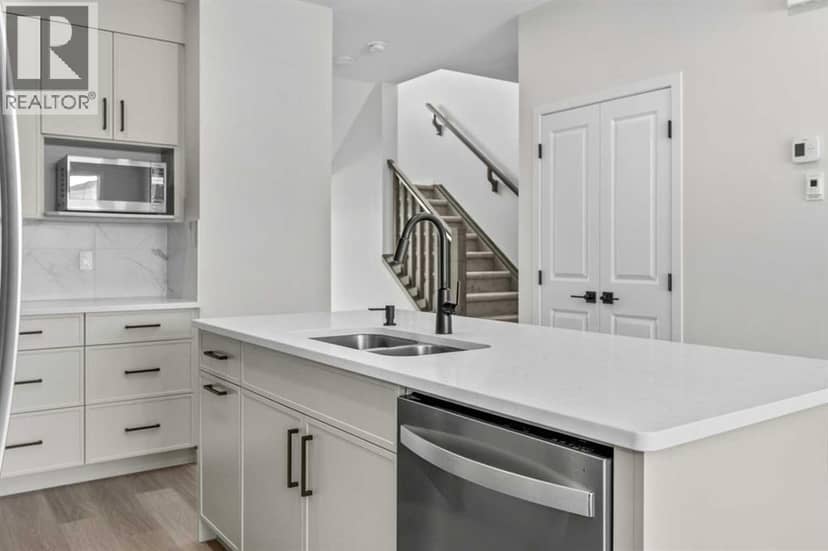 532 Bridgeport Street, Chestermere, photo 7