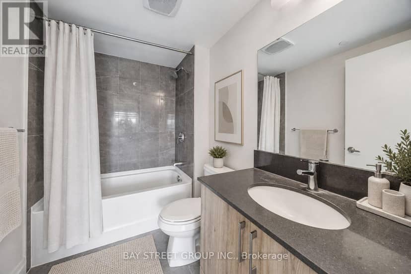 1011 - 58 Lakeside Terrace — photo 26 of 40